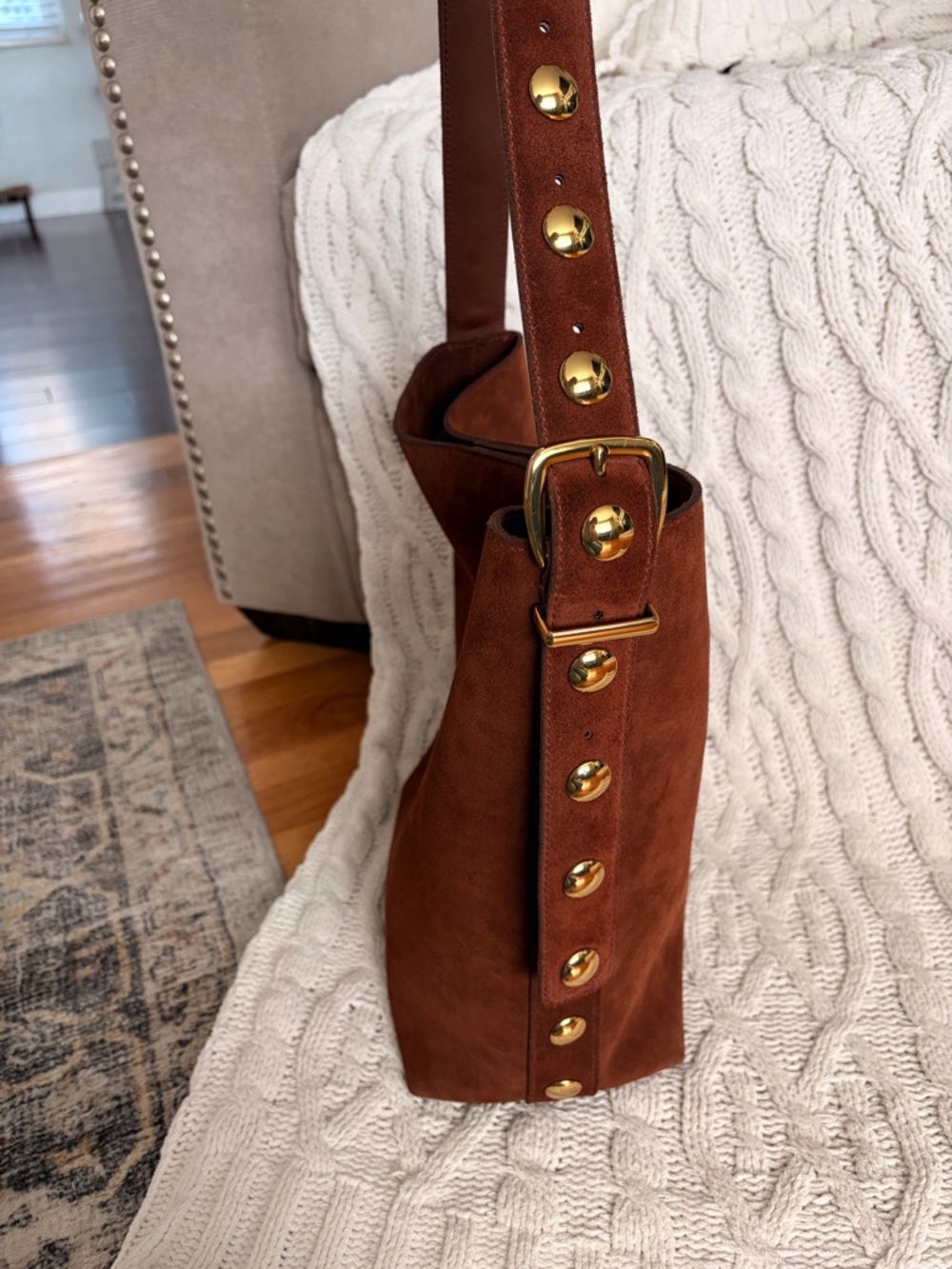 Madewell Suede Bucket Bag with Gold-Stud Shoulder Strap - Picture 6 of 8